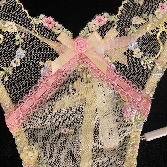 NWT For Love and Lemons 🍋  Sunny Bouquet Thong Panty - Picture 4 of 7